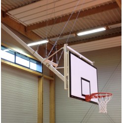 PANIER DE BASKET RELEVABLE EN CHARPENTE